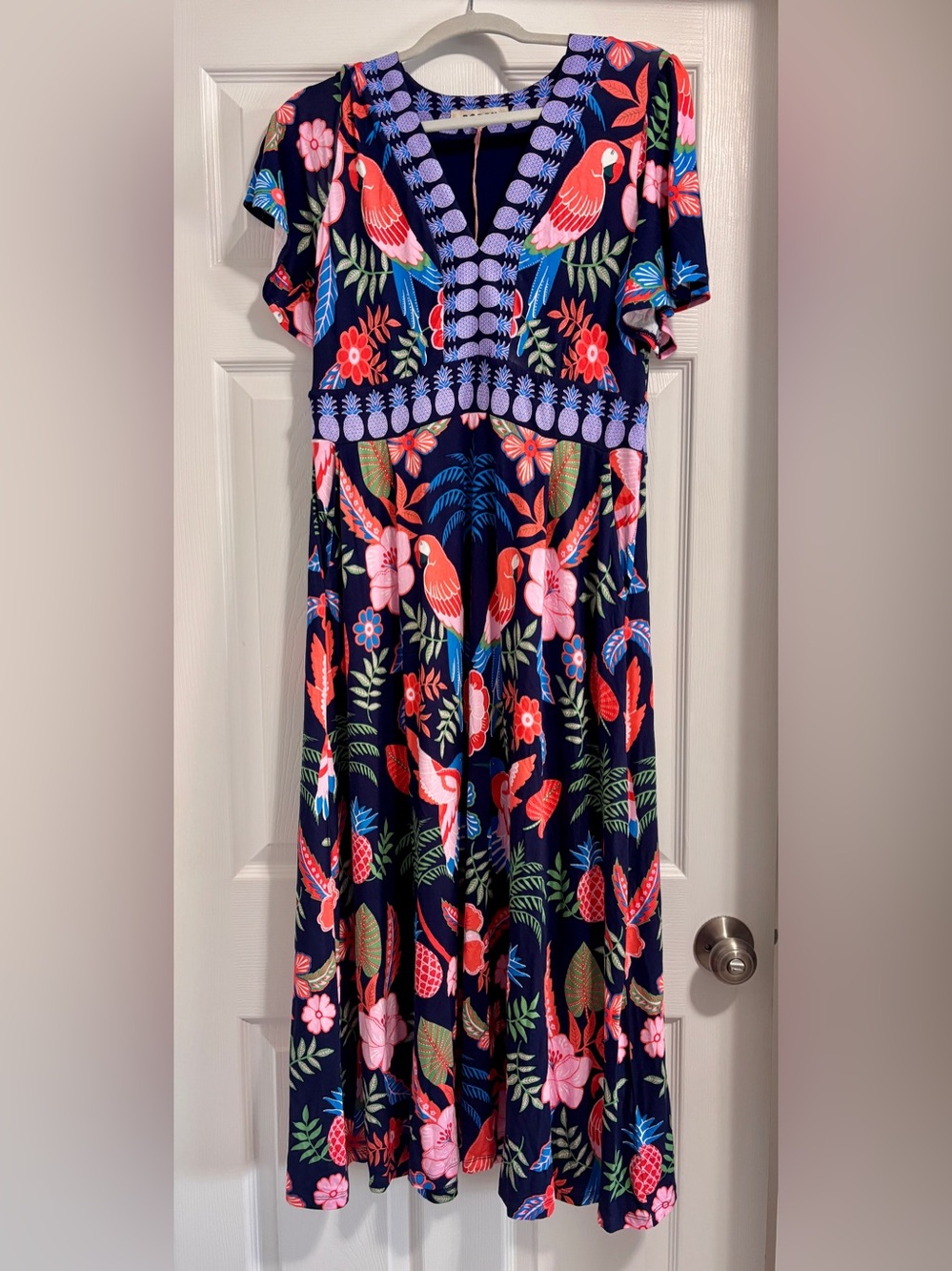 Boden Tropical Parrot Print Maxi Dress- NWT Sz 10 - Picture 4 of 6